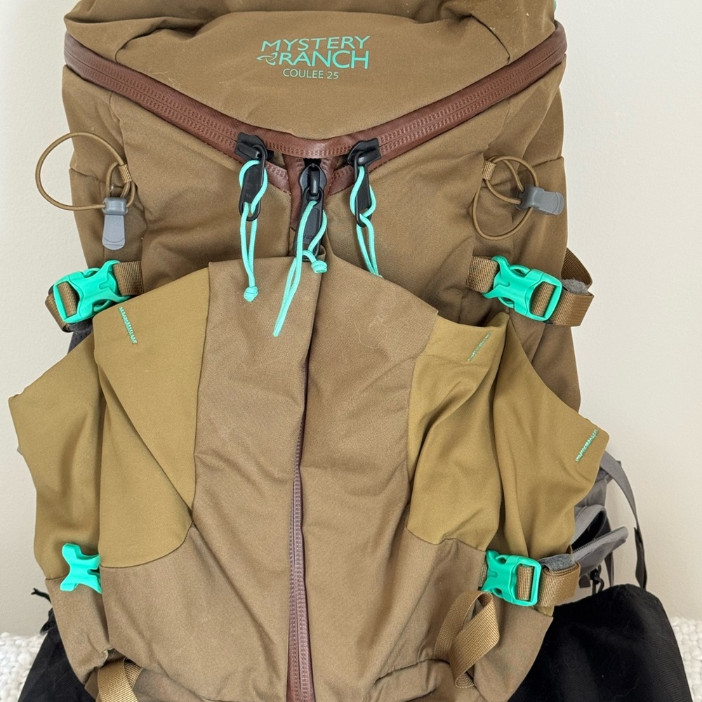 WOMEN'S MYSTERY RANCH COULEE 25 BACKPACK